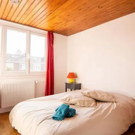 Maison A L'oree Du Bois Citadelle De Lille Avec Terrasse En Plein Sud Proche De Toutes Commodites A La Porte De Lille Villa *
